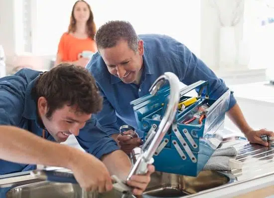How Do Most People Find an Emergency Plumber